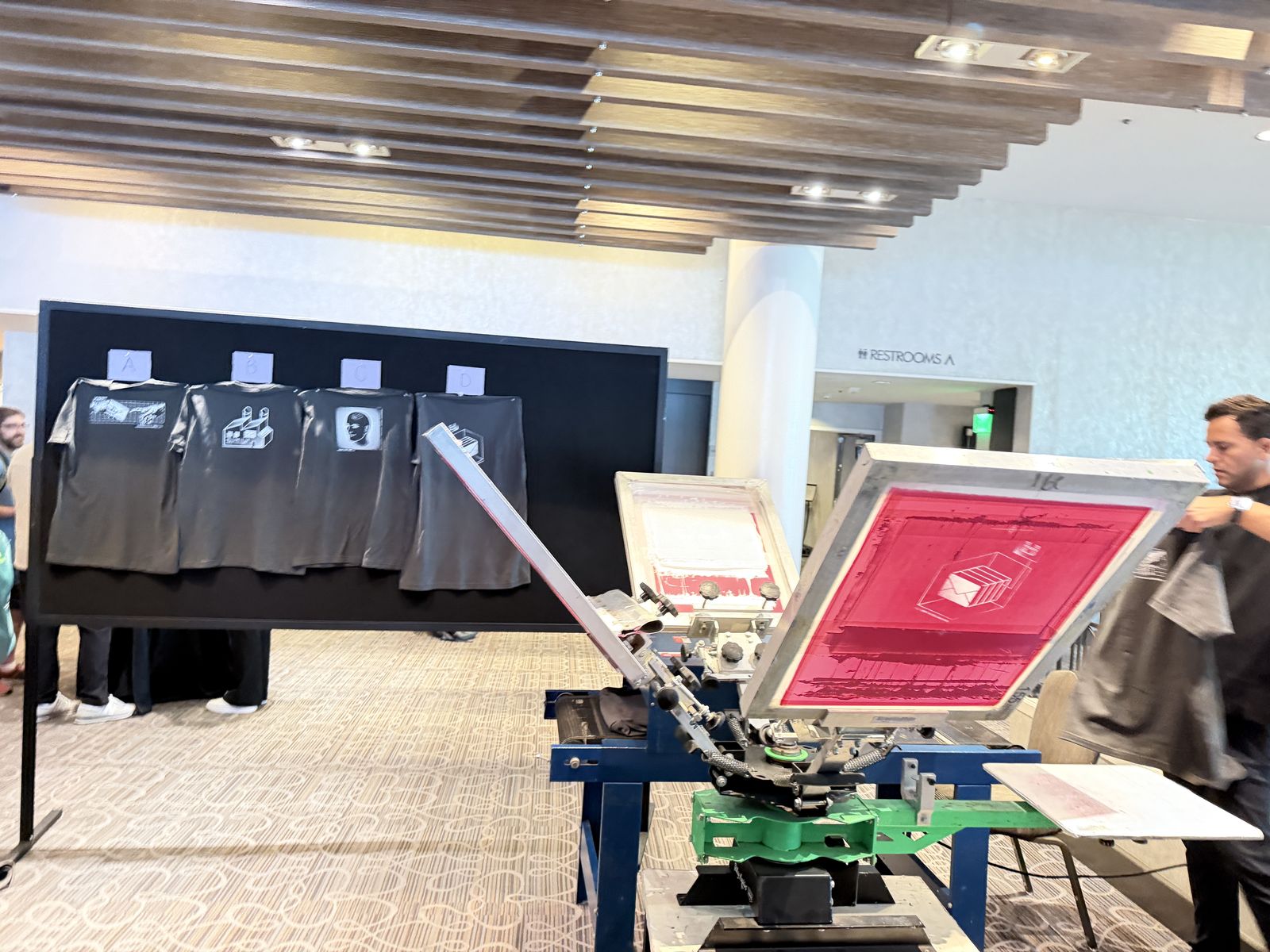Live event printing at a St. Louis corporate events & conferences event